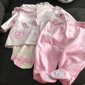 3 piece Rene rofe set size 6-9 months, new with tags